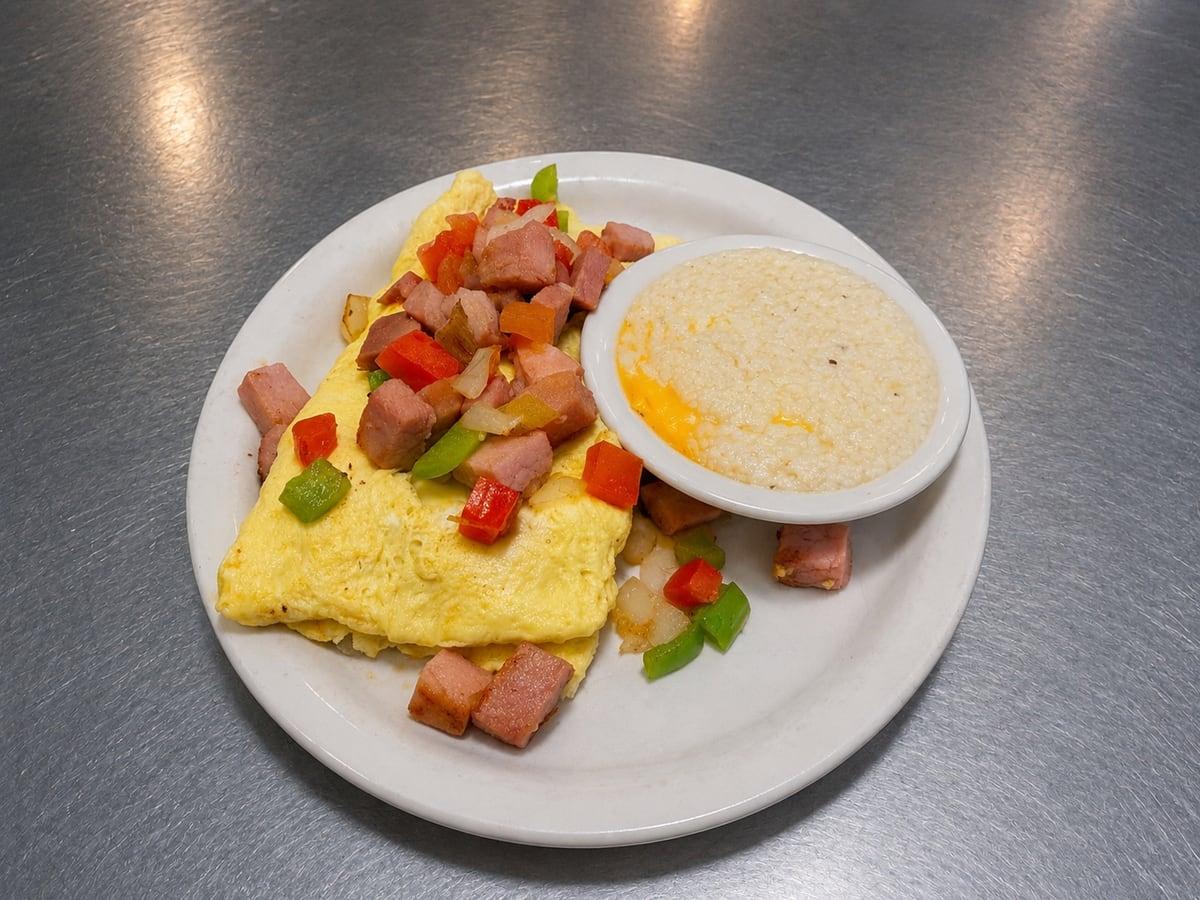 Western Omelet served at Ranch House Makarios Family Restaurant in Vestavia Hills